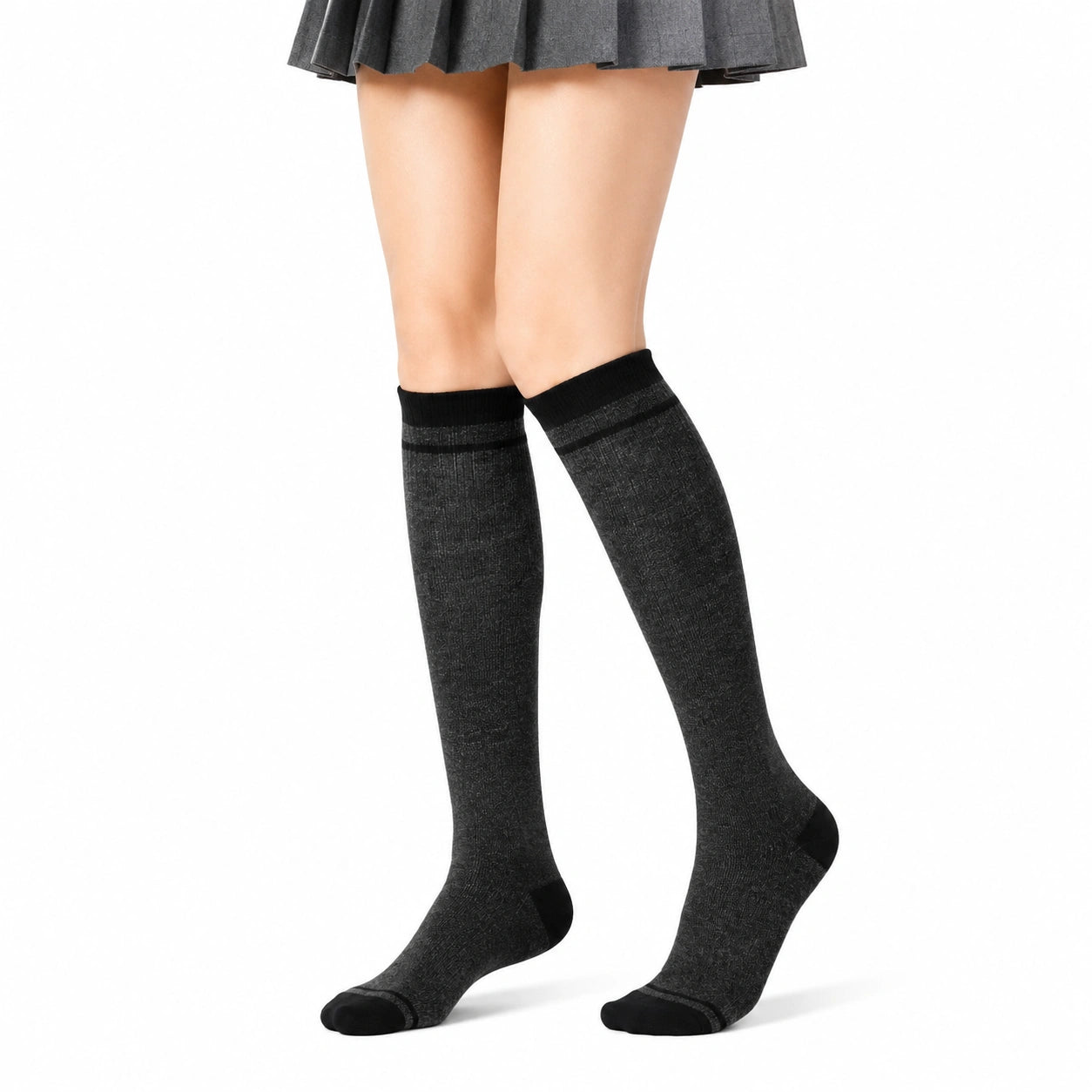 Chaussettes hautes 35-38 en maille gris foncé noir style sportif
